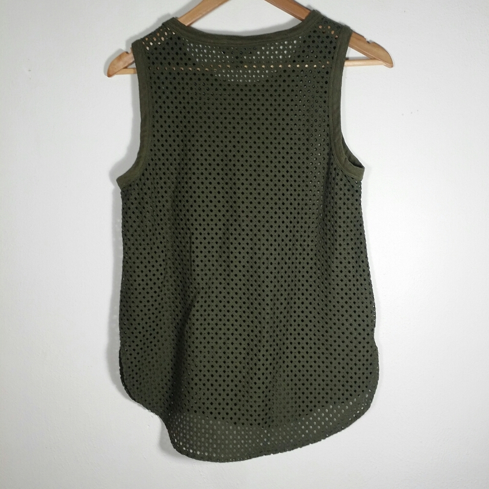 Olive green Banana Republic XS mesh tank top - Picture 2 of 3